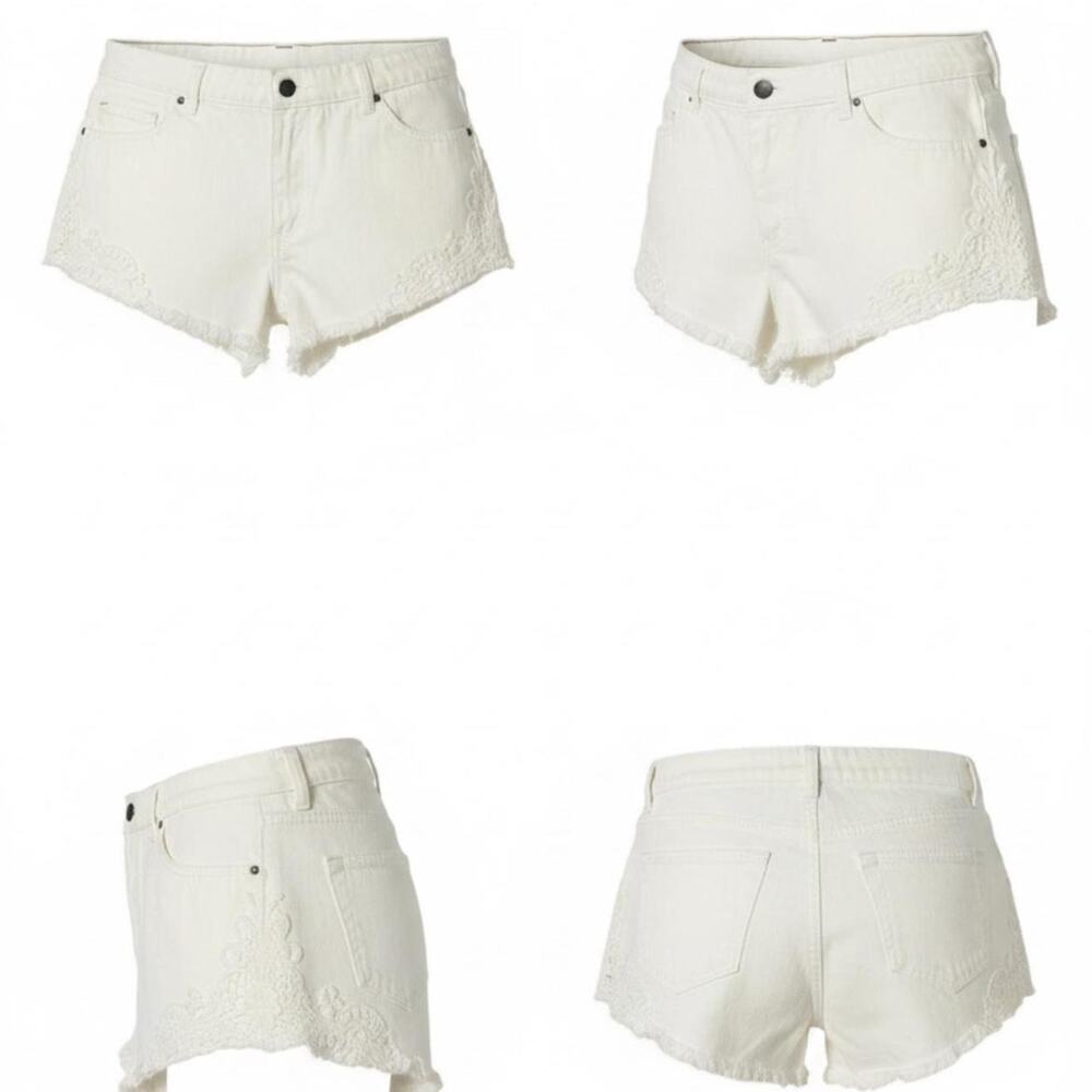Forever 21 White Crochet Lace Trim Raw Hem Denim Shorts Size 29